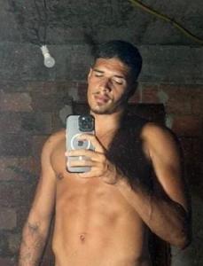 Chico busca chica en Málaga: 