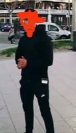 Chico busca chica en Gerona: 