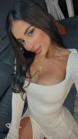 687216499: Chica busca chico en Barcelona