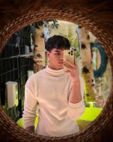 664206272: Chico busca chica en Barcelona