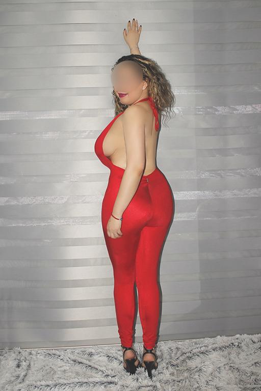 653283431: Chica busca chico en Madrid