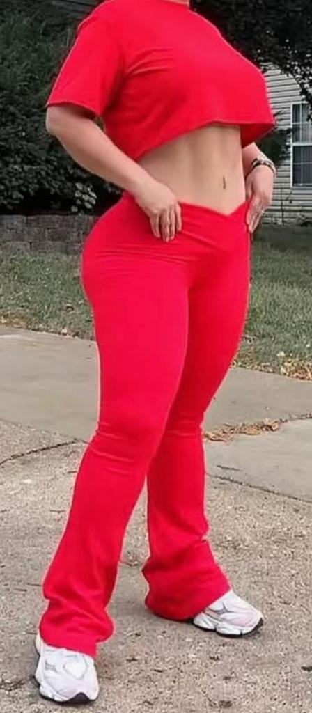 Chica busca chico en Almería: 