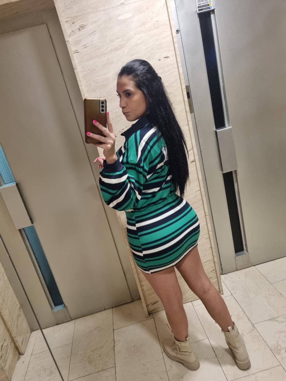 Chica busca chico en Tenerife: 