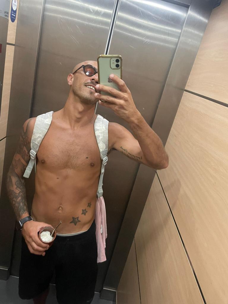 610594430: Chico busca chica en Málaga