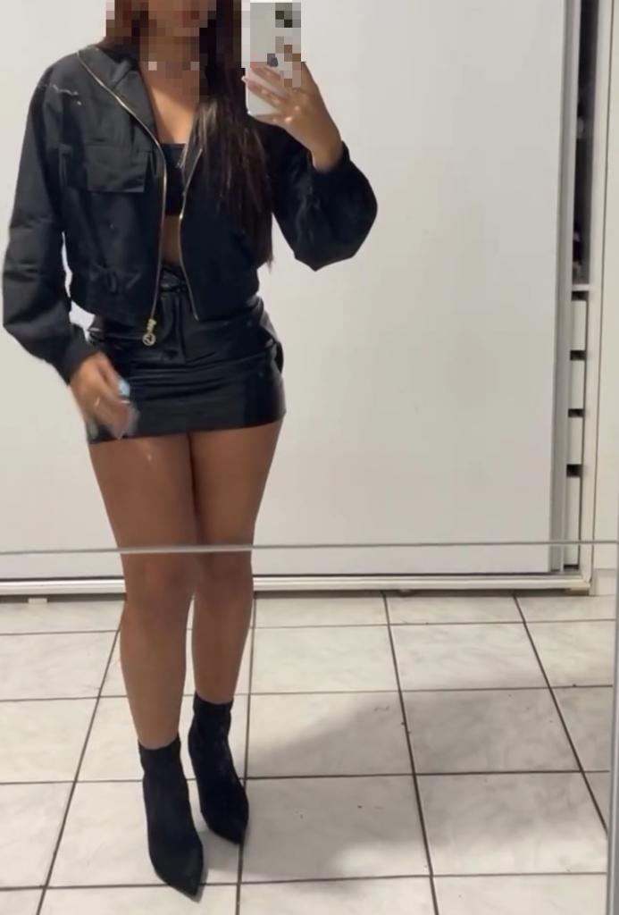 613758673: Chica busca chico en León