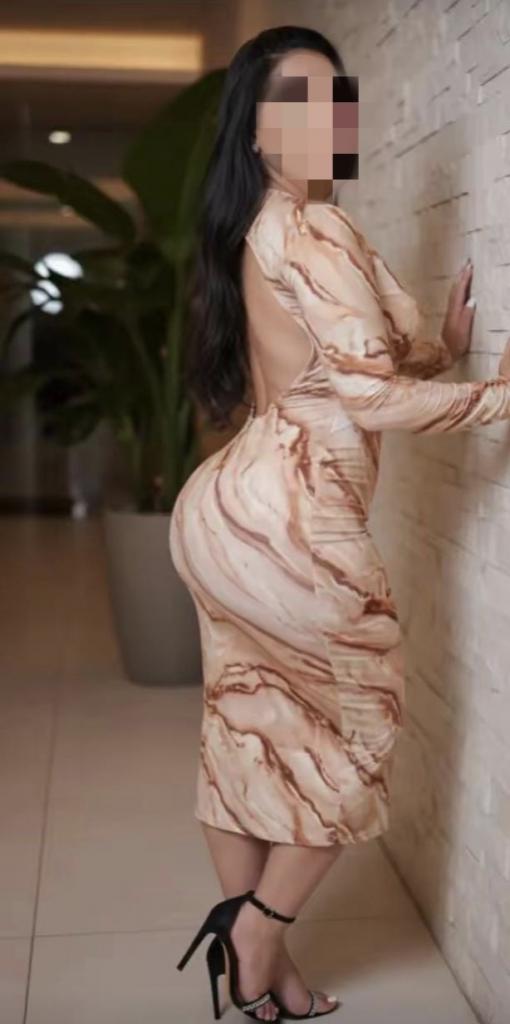 Chica busca chico en Almería: 