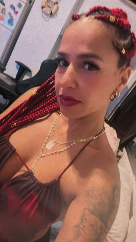 607193661: Chica busca chico en Málaga