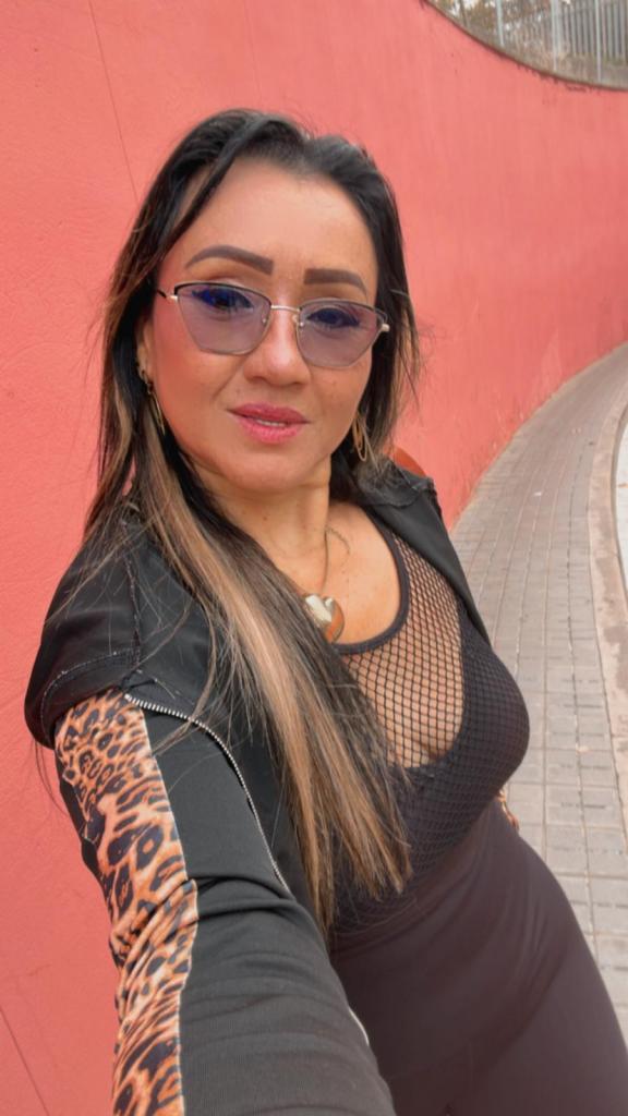 Chica busca chico en Lérida: 