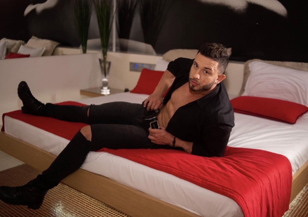 Chico busca chica en Pontevedra: 