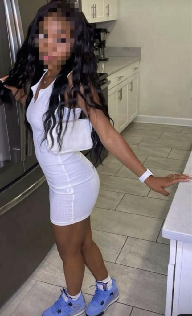 Chica busca chico en La Rioja: 