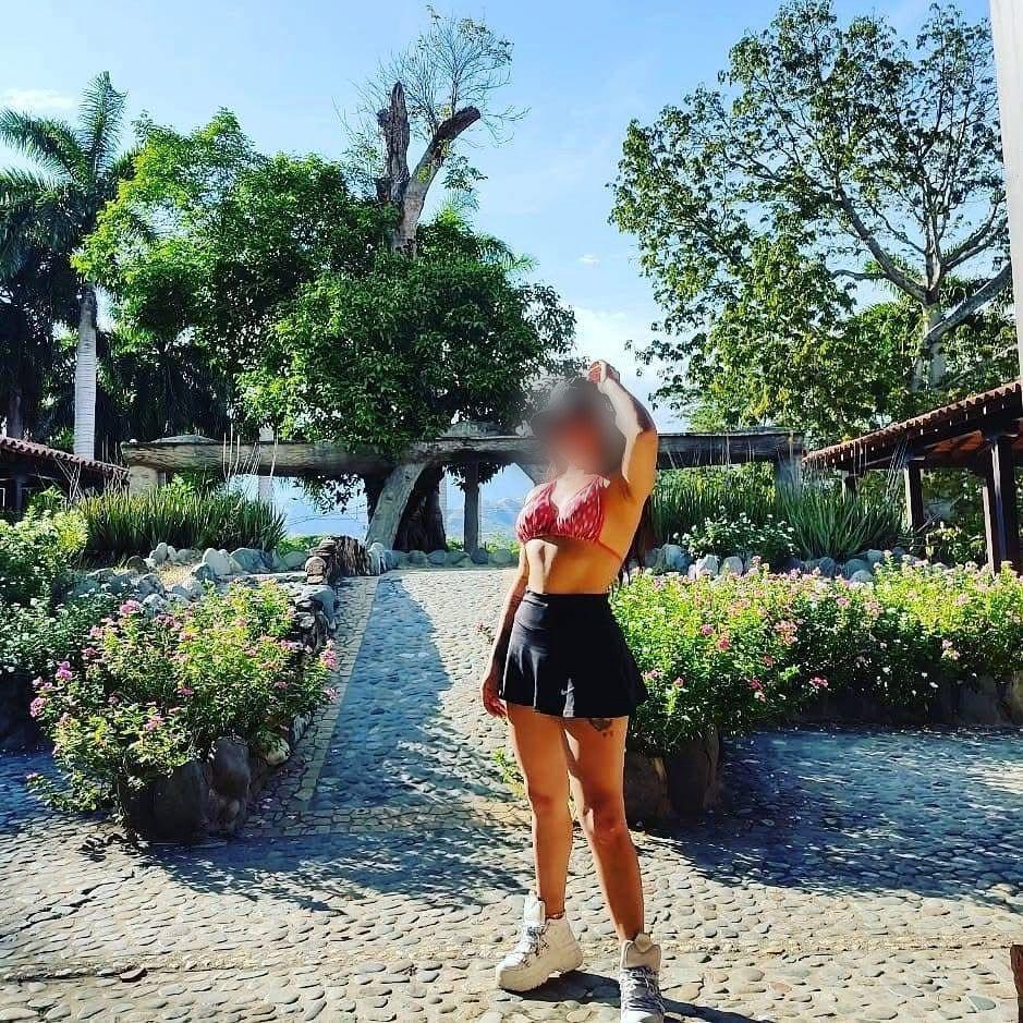 Chica busca chico en Valencia: Chica busca chico