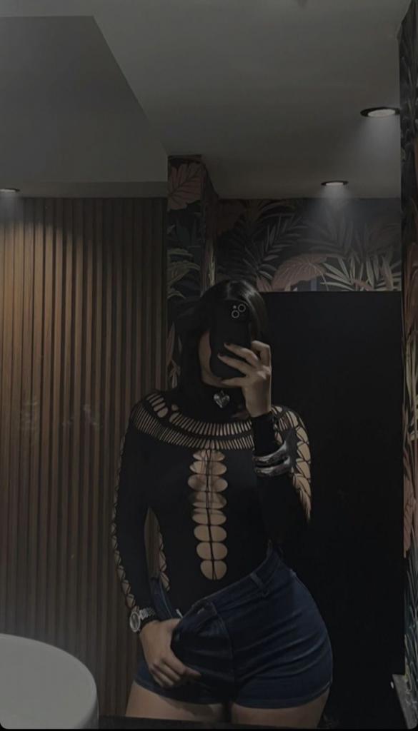 Chica busca chico en Tenerife: 