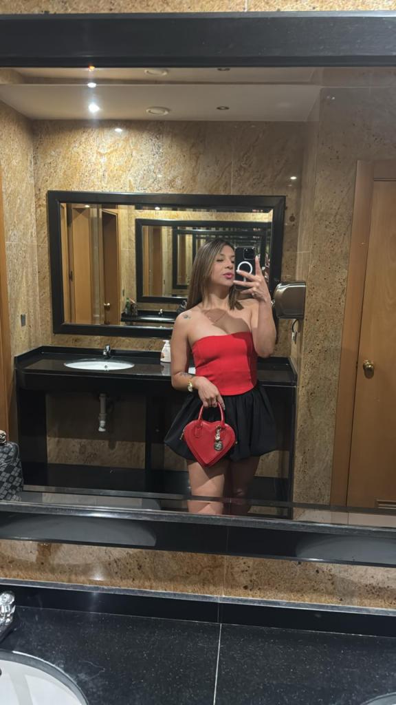 Chica busca chico en Barcelona: 