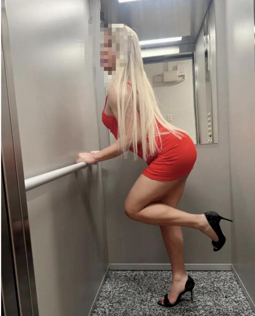 Chica busca chico en Granada: 