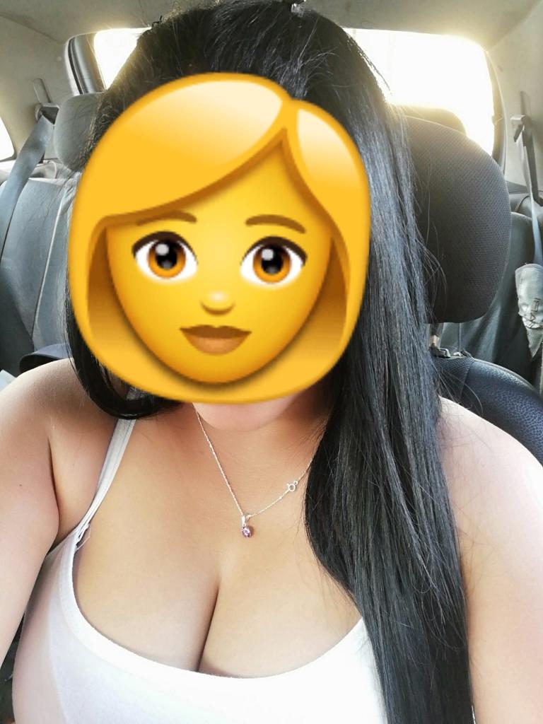 Chica busca chico en Sevilla: 