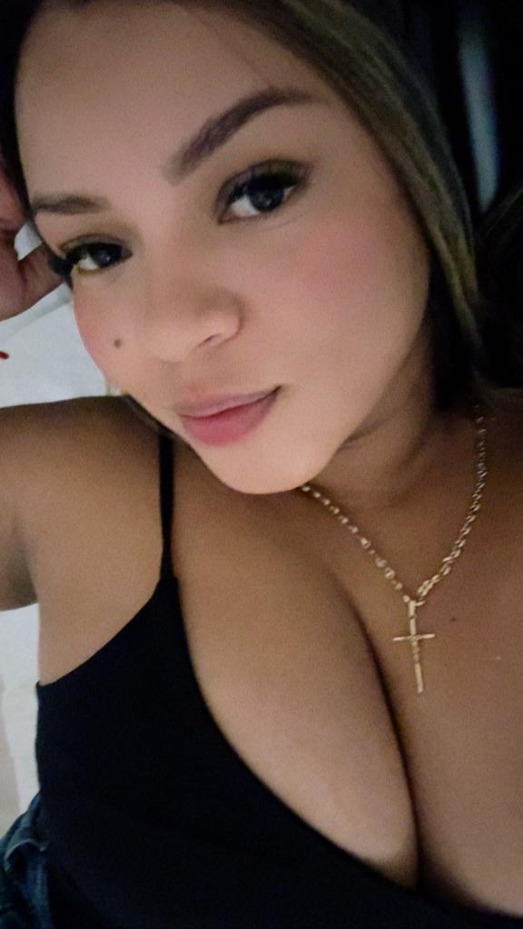Chica busca chico en Cádiz: Chica busca chico