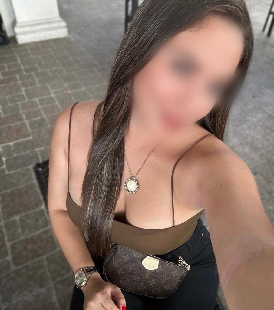 Chica busca chico en Barcelona: 