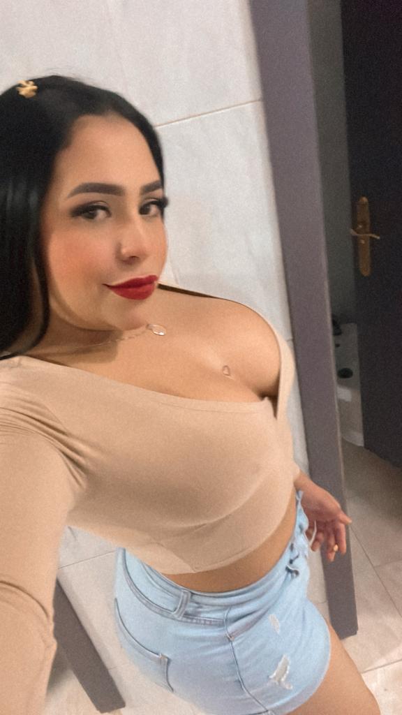 Chica busca chico en Orense: 