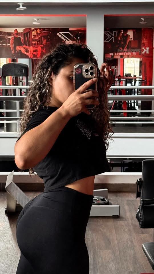 641996381: Chica busca chico en Tenerife