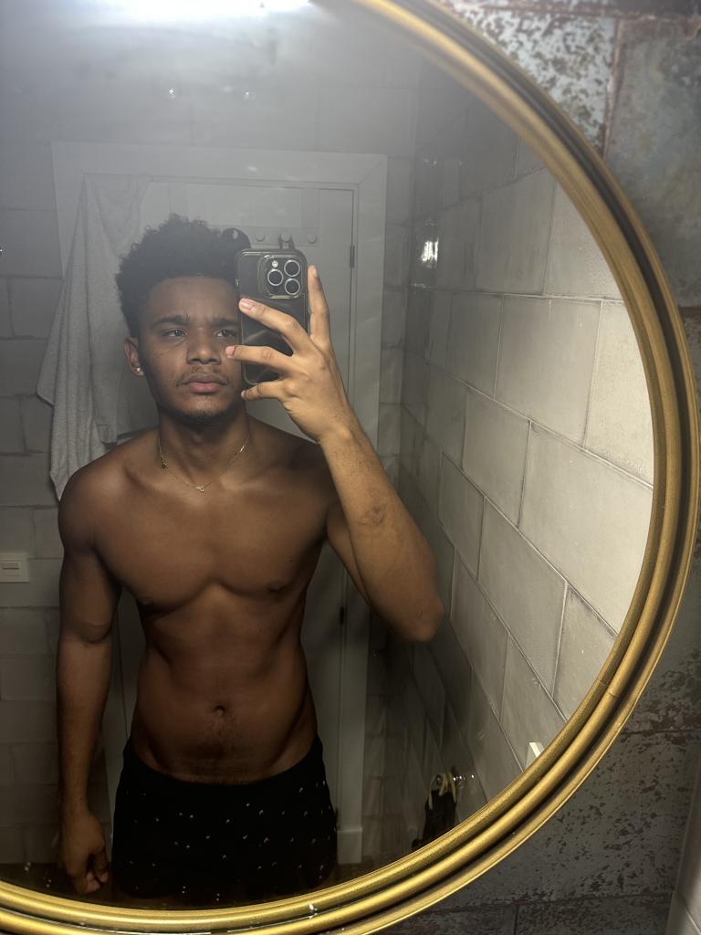 Chico busca chica en Madrid: 