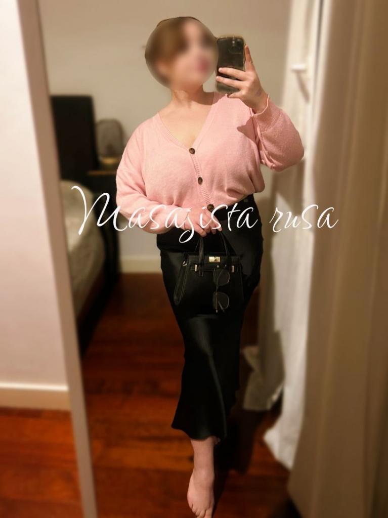 644730088: Chica busca chico en Madrid