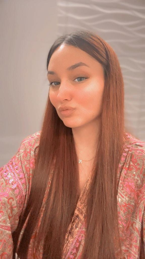 Chica busca chico en Valencia: Chica busca chico