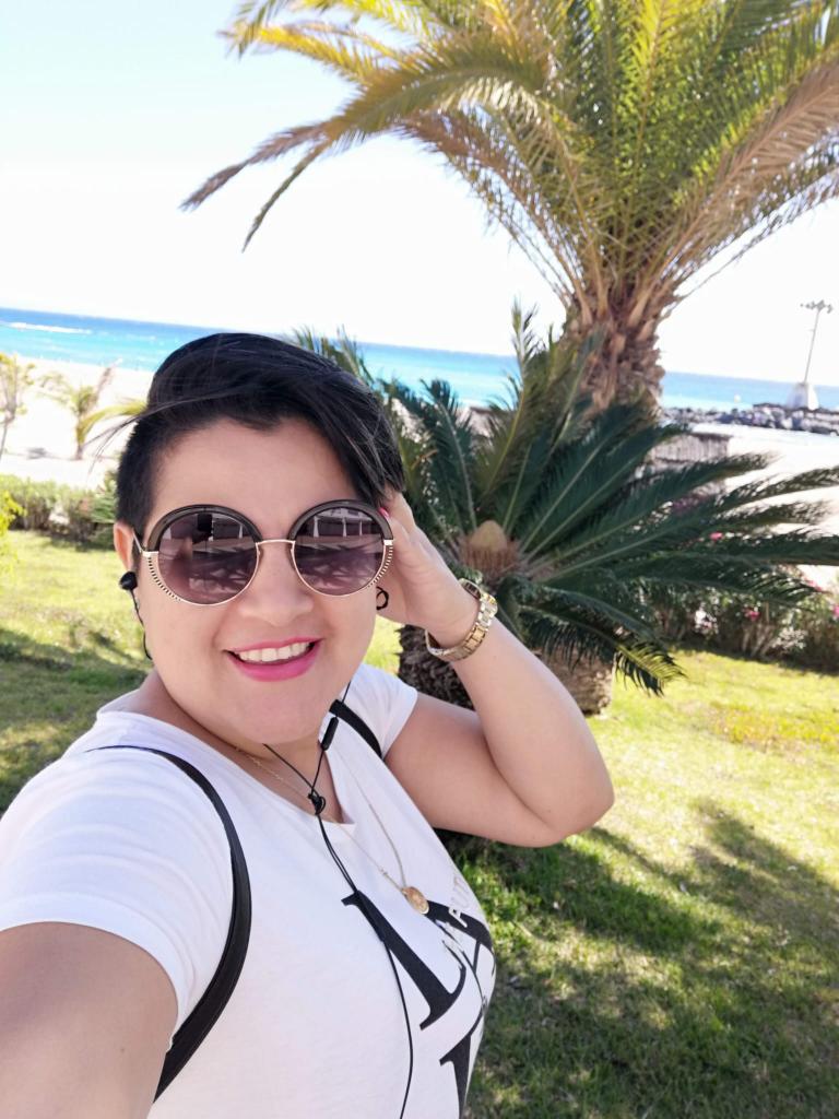 Chica busca chico en Tenerife: 