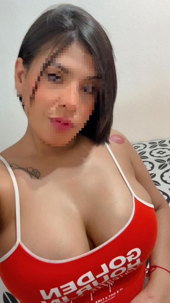 Chica busca chico en Barcelona: 