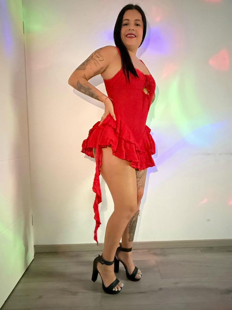 Chica busca chico en Asturias: 