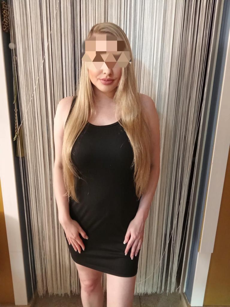 677946855: Chica busca chico en Mallorca