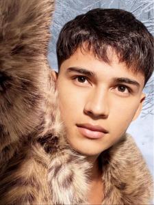 611335553: Chico busca chica en Alicante