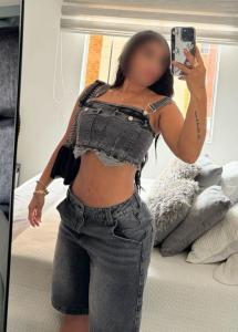 611375953: Chica busca chico en Granada