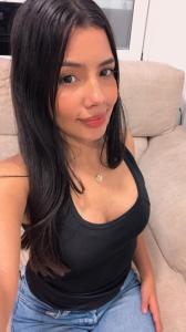 615835966: Chica busca chico en Barcelona