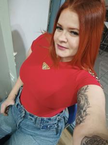 677308085: Chica busca chico en Albacete