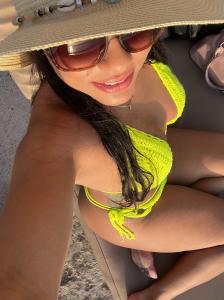 662334267: Chica busca chico en Valencia