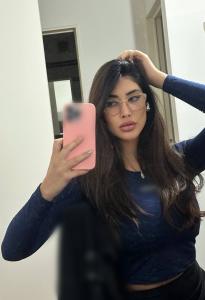 742064242: Chica busca chico en Tarragona