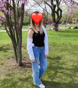 647367501: Chica busca chico en Jaén