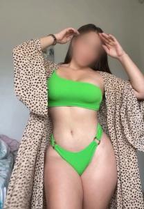 662348197: Chica busca chico en Barcelona