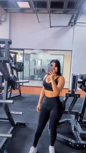 610984173: Chica busca chico en Alicante