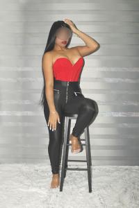 653283431: Chica busca chico en Madrid