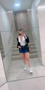 649137861: Chica busca chico en La Coruña