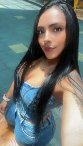 643529128: Chica busca chico en Cantabria