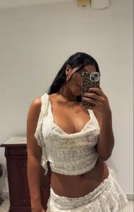 614457189: Chica busca chico en Málaga