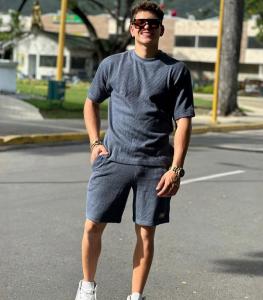 624960394: Chico busca chica en Las Palmas