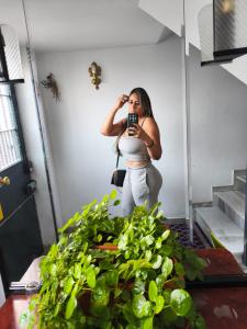 657754543: Chica busca chico en Cádiz