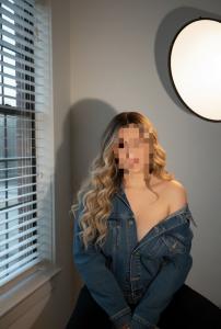 678096353: Chica busca chico en Madrid