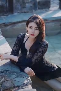 637733285: Chica busca chico en Barcelona