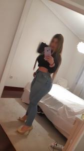 697929878: Chica busca chico en Guipúzcoa