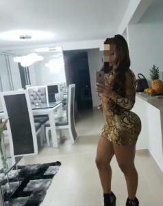 631790210: Chica busca chico en Cáceres