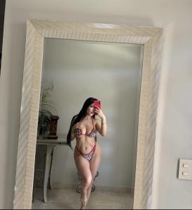 663486749: Chica busca chico en Menorca